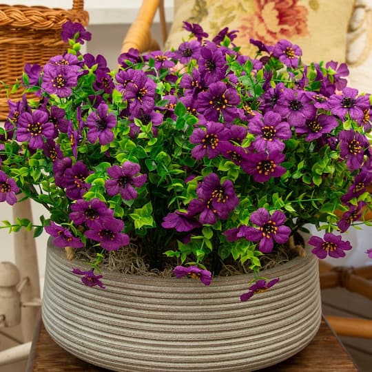 13" UV Resistant Artificial Daisy Bushes